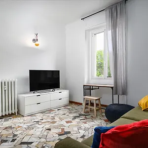 Ennio 8 - Bilocale Cool Apartment