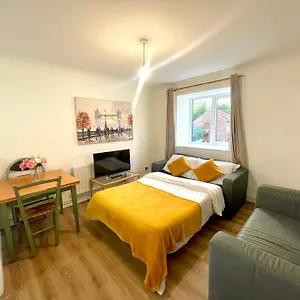 2-bed-flat-privite-in-canada-water.brighton-hotels-england.com/