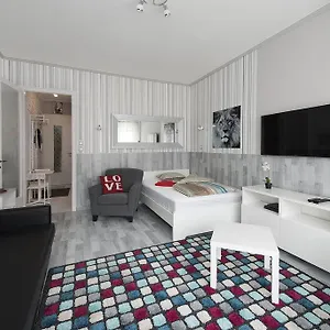 monroe-central-budapest.inbudapesthotels.com/